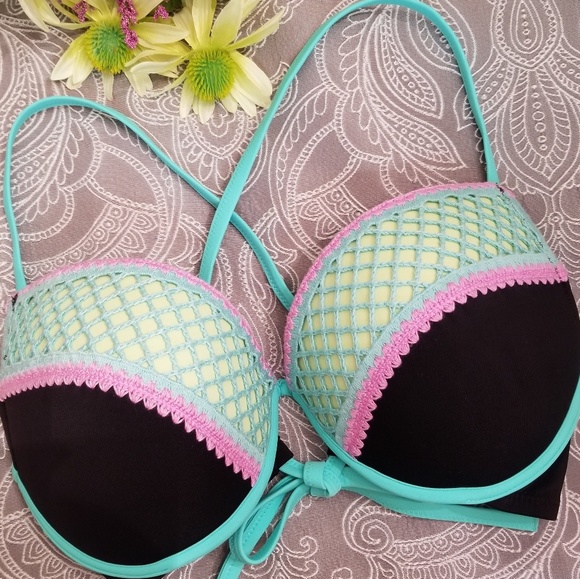 Shade & Shore Other - 🌊NWT Shade & Shore Crochet Trim Swim Top, Sz 36D